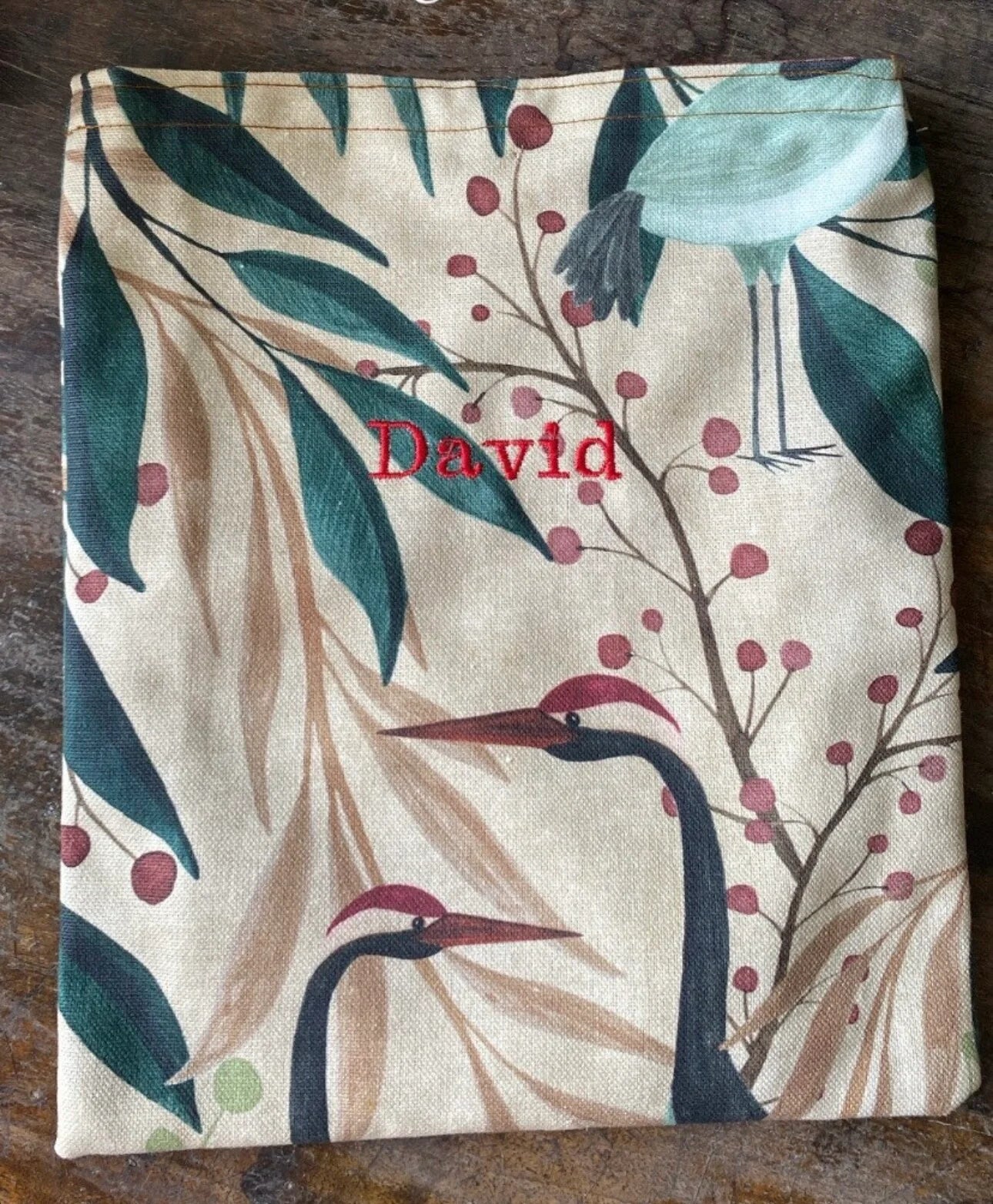 Funda guarda libros - Aroa Dedales