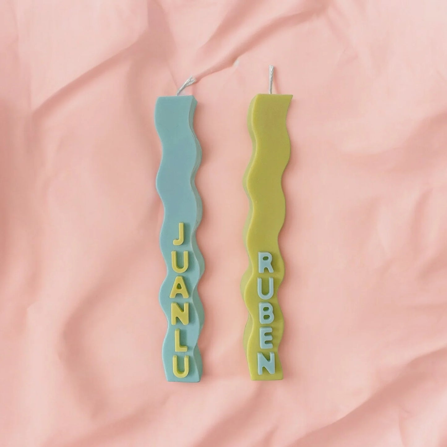 Vela decorativa con nombre - Aroa Dedales