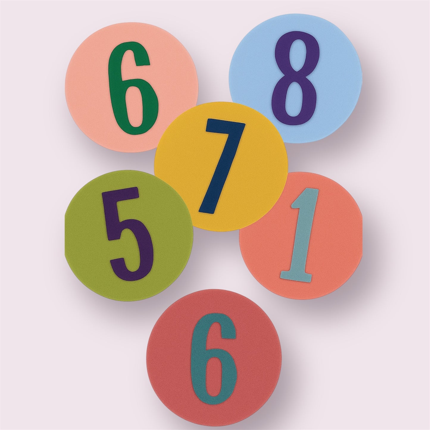Números de fieltro en colores vivos para coronas de cumpleaños infantiles, intercambiables y hechos a mano por Aroa Dedales